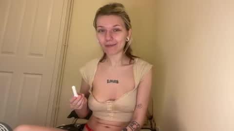 lizzybunny online show from November 2025 08:21:02 PM