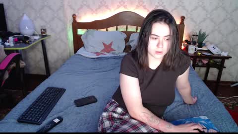 Snapshot of llevella chatting on January 2025 08:59:01 PM Sevy online show from January 2025 08:59:01 PM