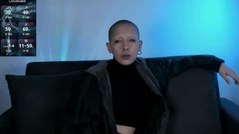 Snapshot of lnxmst chatting on November 2025 10:31:01 PM Lynx Mist online show from November 2025 10:31:01 PM