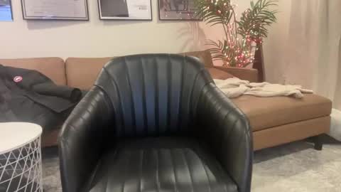 lockdownlove online show from January 2025 08:59:01 PM