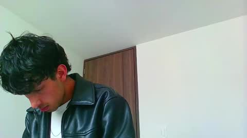 Snapshot of logaan_grey chatting on January 2025 07:44:02 PM logaan_grey online show from January 2025 07:44:02 PM