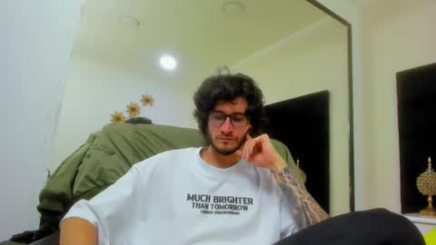 Loggan online show from January 2025 08:35:01 PM