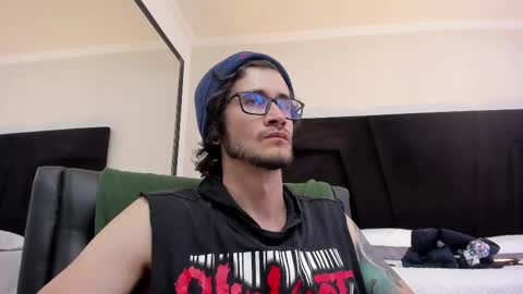 Loggan online show from January 2025 02:42:02 AM