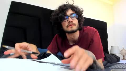 Loggan online show from February 2025 09:09:01 PM