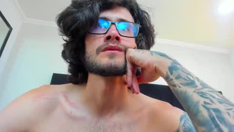 Loggan online show from March 2025 11:06:01 PM