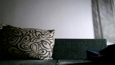 Snapshot of logitech0000 chatting on December 2024 12:40:02 AM logitech0000 online show from December 2024 12:40:02 AM