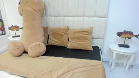 Snapshot of lola_cook chatting on October 2025 07:24:02 PM Lola online show from October 2025 07:24:02 PM