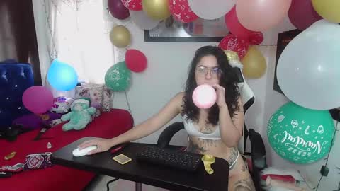 lola_fiery online show from December 2024 07:45:01 PM
