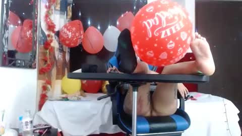 lola_fiery online show from December 2024 11:51:01 PM