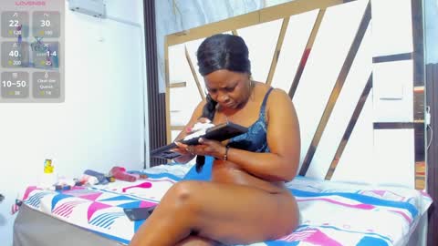 Lola online show from December 2024 06:38:02 PM