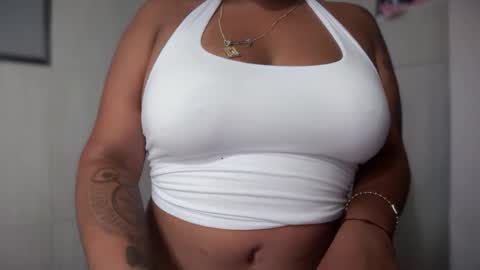 lola_luxe11 online show from September 2025 02:00:02 AM