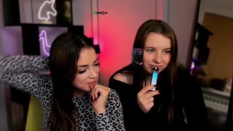 Snapshot of lola_swon chatting on October 2025 07:14:01 PM Lola online show from October 2025 07:14:01 PM