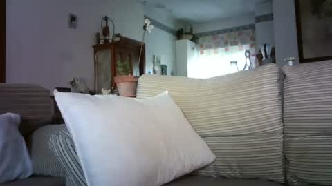 Snapshot of lolahueso chatting on November 2025 09:10:01 AM LOLA HUESO y ERIC online show from November 2025 09:10:01 AM