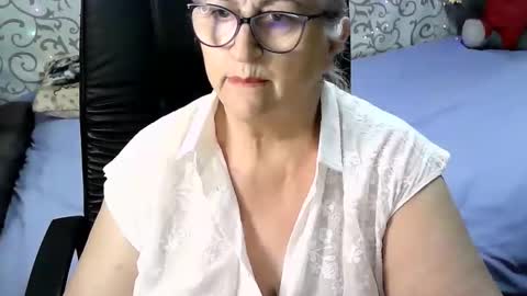 LolkaAlyss online show from January 2025 11:17:01 PM