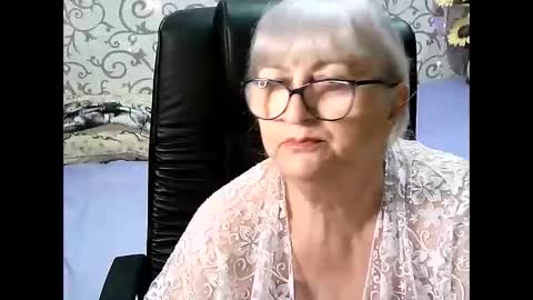 LolkaAlyss online show from January 2025 10:12:02 AM