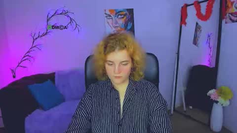 Snapshot of lolli_popsi chatting on December 2025 01:31:01 PM lolli_popsi online show from December 2025 01:31:01 PM