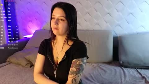 Snapshot of lolliwinkz chatting on October 2025 07:44:02 PM Alex online show from October 2025 07:44:02 PM