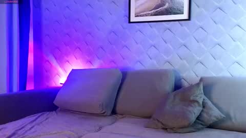 Snapshot of lolliwinkz chatting on November 2025 07:36:02 PM Alex online show from November 2025 07:36:02 PM