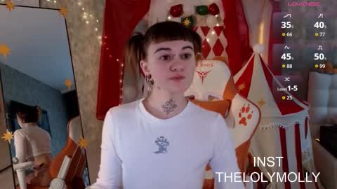 Snapshot of lolymolli chatting on November 2025 10:50:02 AM Molli online show from November 2025 10:50:02 AM