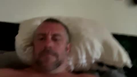 Snapshot of londonsbigbenxxx chatting on October 2025 01:55:02 PM londonsbigbenxxx online show from October 2025 01:55:02 PM