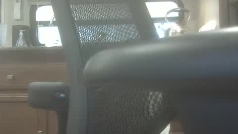 Snapshot of longbranch22 chatting on November 2025 03:25:01 PM longbranch22 online show from November 2025 03:25:01 PM