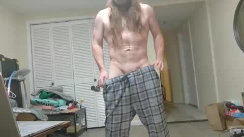 Snapshot of longhairedfreak1921 chatting on October 2025 02:30:01 PM longhairedfreak1921 online show from October 2025 02:30:01 PM