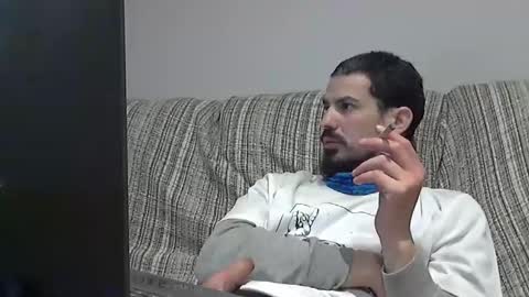 Snapshot of longnight5 chatting on February 2025 07:16:01 PM Alejandro Rulitos Twitter longnight55 Intagram 5longnight5 online show from February 2025 07:16:01 PM