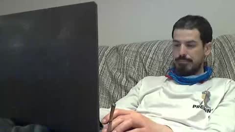 Snapshot of longnight5 chatting on February 2025 10:15:01 PM Alejandro Rulitos Twitter longnight55 Intagram 5longnight5 online show from February 2025 10:15:01 PM