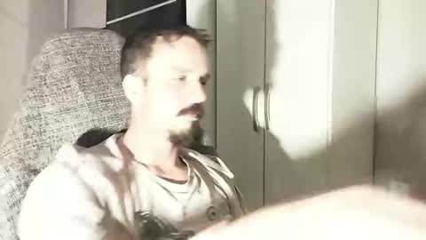 Lucas online show from November 2025 01:00:01 PM