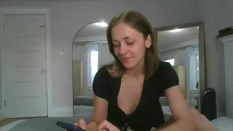 Elanor online show from September 2025 11:05:02 PM