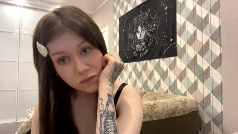 EVA online show from October 2025 05:51:01 AM