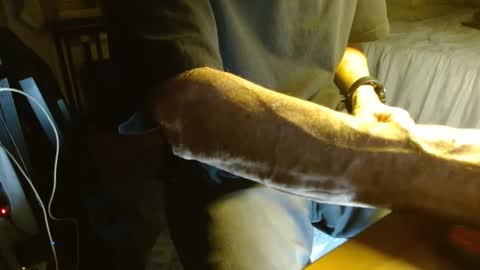 lookwhaticand0 online show from December 2024 03:11:01 PM