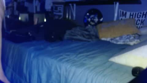 lookwhaticand0 online show from March 2025 11:29:01 AM