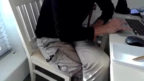 Snapshot of loose565 chatting on January 2025 02:19:01 PM loose565 online show from January 2025 02:19:01 PM