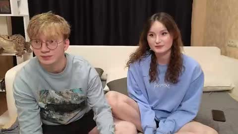 Snapshot of loossers chatting on February 2025 11:18:02 AM Jean and Isa right couple Mark and Eva left couple online show from February 2025 11:18:02 AM