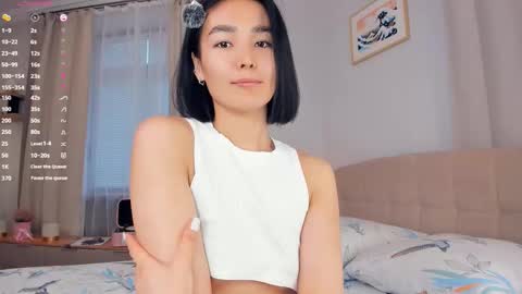 Snapshot of lora_lifelover chatting on November 2025 07:10:02 AM Lora control 2 min for every new Fan Club subscriber online show from November 2025 07:10:02 AM