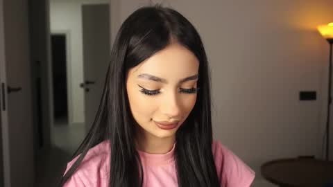  Anita online show from September 2025 07:46:02 PM