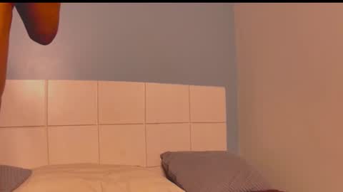 Snapshot of loraforreal chatting on October 2025 03:18:02 AM Blackcat online show from October 2025 03:18:02 AM