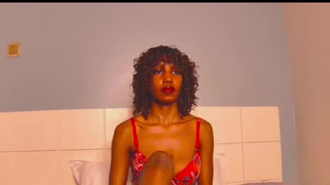 Snapshot of loraforreal chatting on November 2025 02:58:02 AM Blackcat online show from November 2025 02:58:02 AM