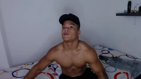 Snapshot of lordblaze_ chatting on September 2025 11:48:02 PM Dominic online show from September 2025 11:48:02 PM