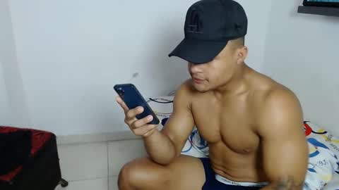 Snapshot of lordblaze_ chatting on October 2025 04:49:02 PM Dominic online show from October 2025 04:49:02 PM