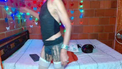 Lorena Capelli online show from February 2025 10:11:02 AM