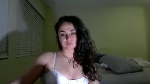 lorenlovely online show from September 2025 05:20:01 AM