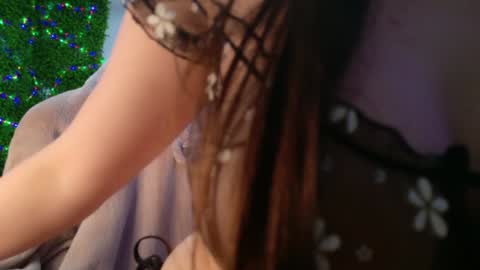 Snapshot of lorennameliyy chatting on January 2025 11:07:01 PM Amelia online show from January 2025 11:07:01 PM