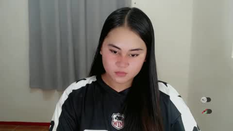 LOREN online show from December 2024 06:29:01 AM