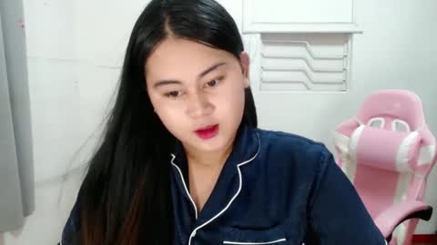 LOREN online show from January 2025 05:39:01 AM