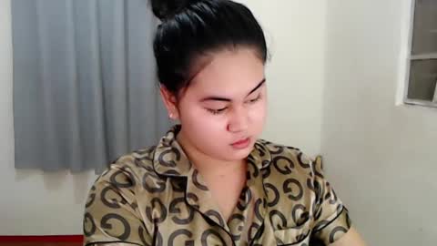 LOREN online show from January 2025 06:52:02 AM