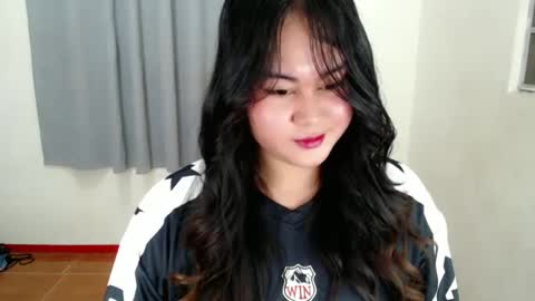 LOREN online show from March 2025 06:57:01 AM