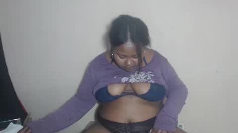 lorena online show from October 2025 07:27:02 AM