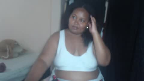 lorena online show from November 2025 04:55:02 AM